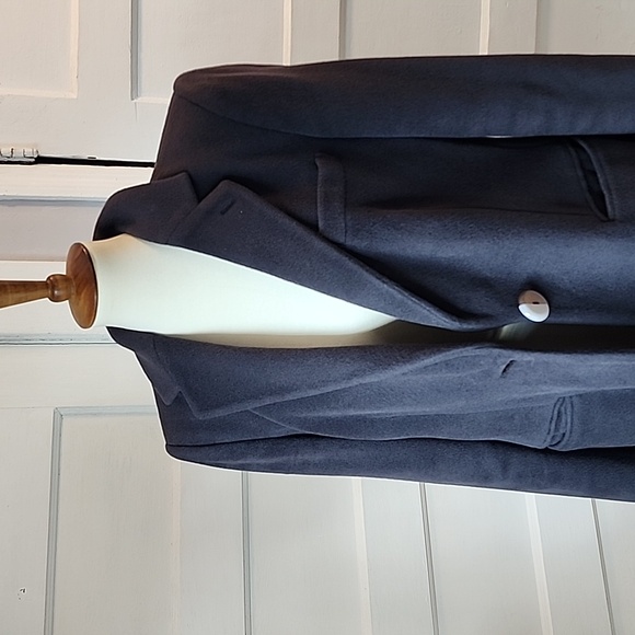 Rare Giorgio Armani Angora Blend Coat, Size 44 - Picture 4 of 17